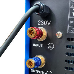 Synergický svařovací invertor DIGIMIG 500 PULSE